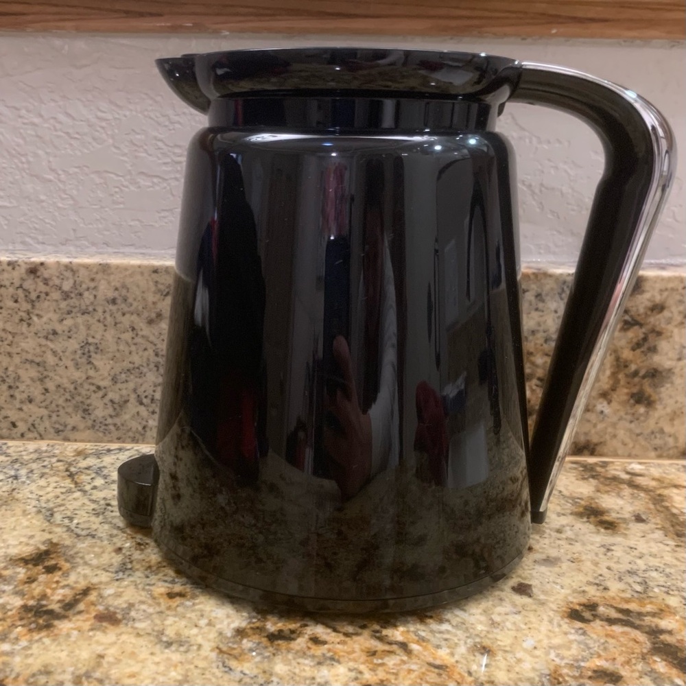 Keurig 2.0 32 oz Carafe Coffee Pot Pitcher Black
